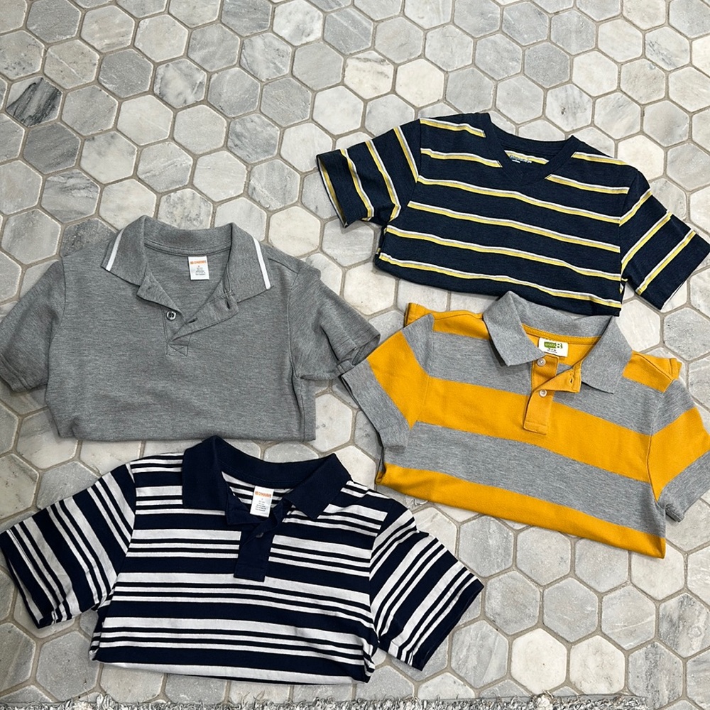4 boys size 6-7 short sleeved shirts